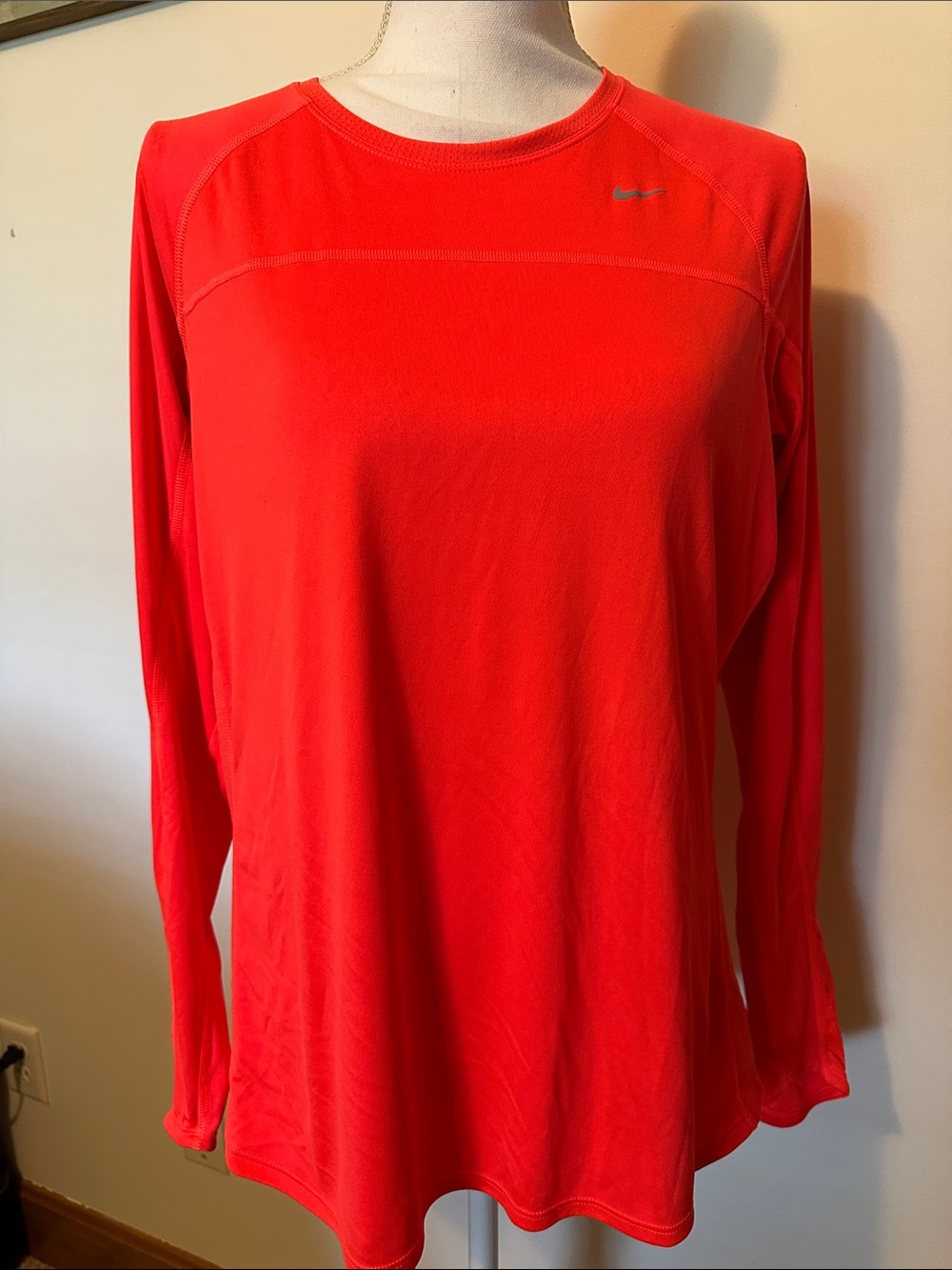 Nike Women's Long-Sleeve Running Performance Top - Bright Red/Orange Drifit XL